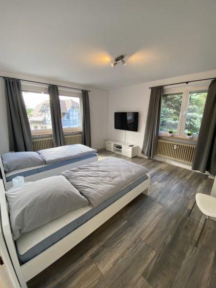 Apartment mit 2 Einzelbetten Gästezimmer Zimmervermietung Monteurzimmer